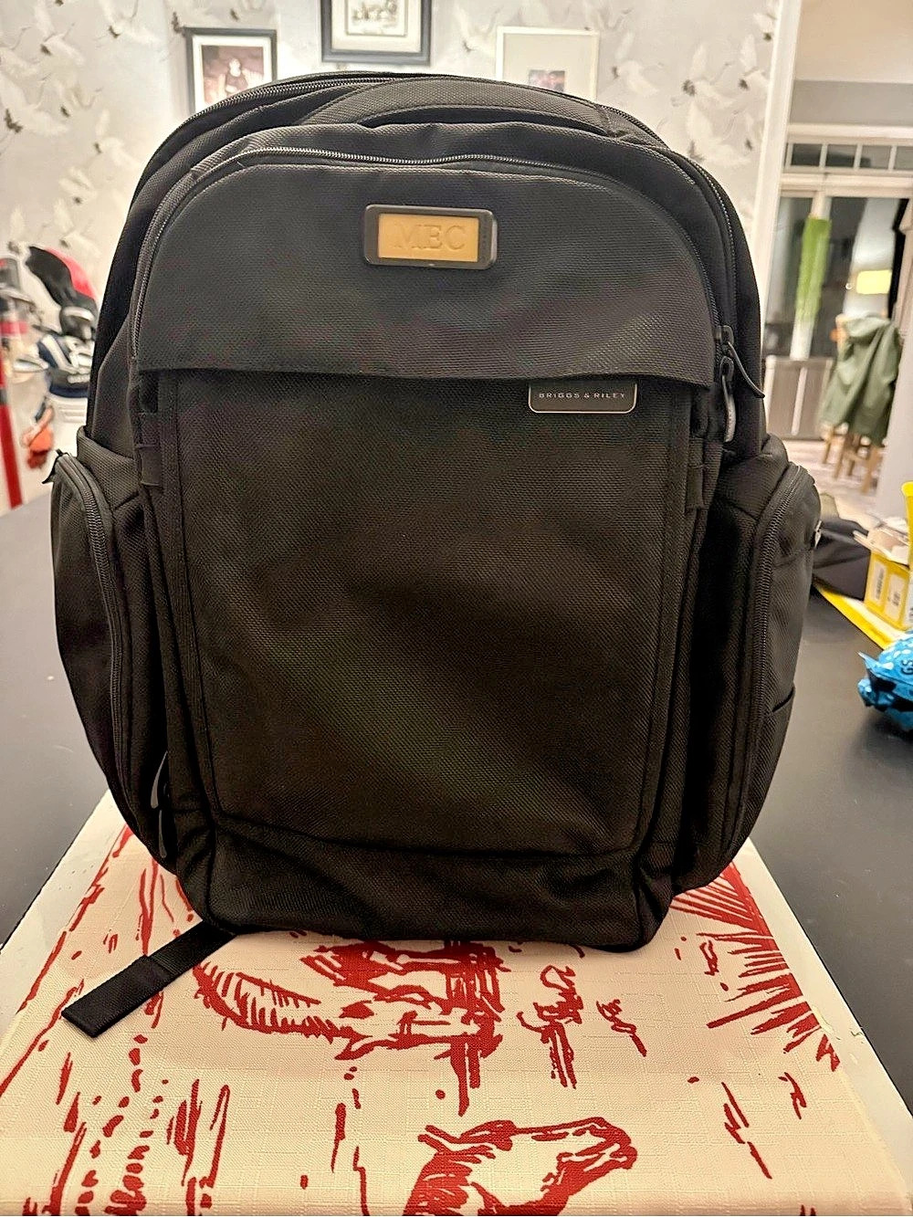 Briggs & Riley BASELINE TRAVELER Backpack in Black